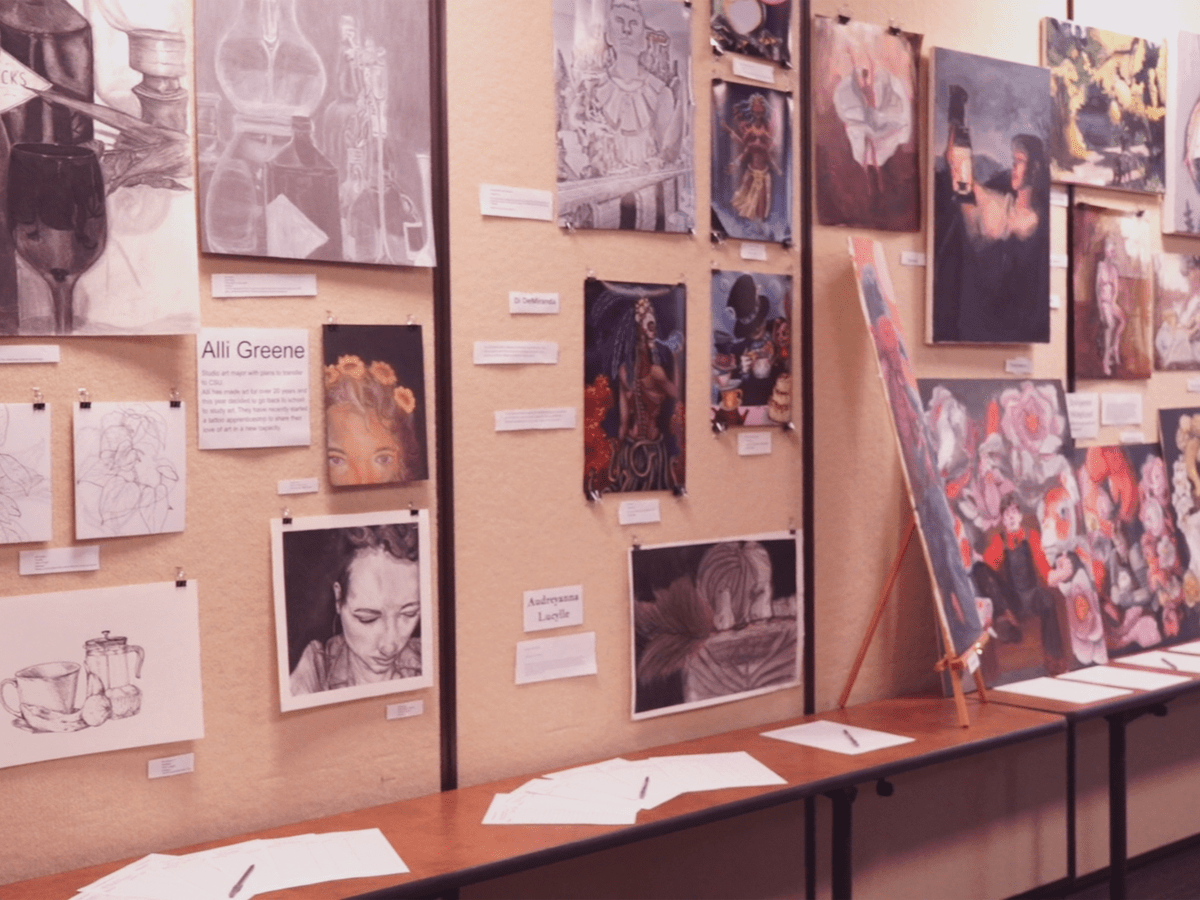 Starry Night Art Gala Attracts Over 400 Guests