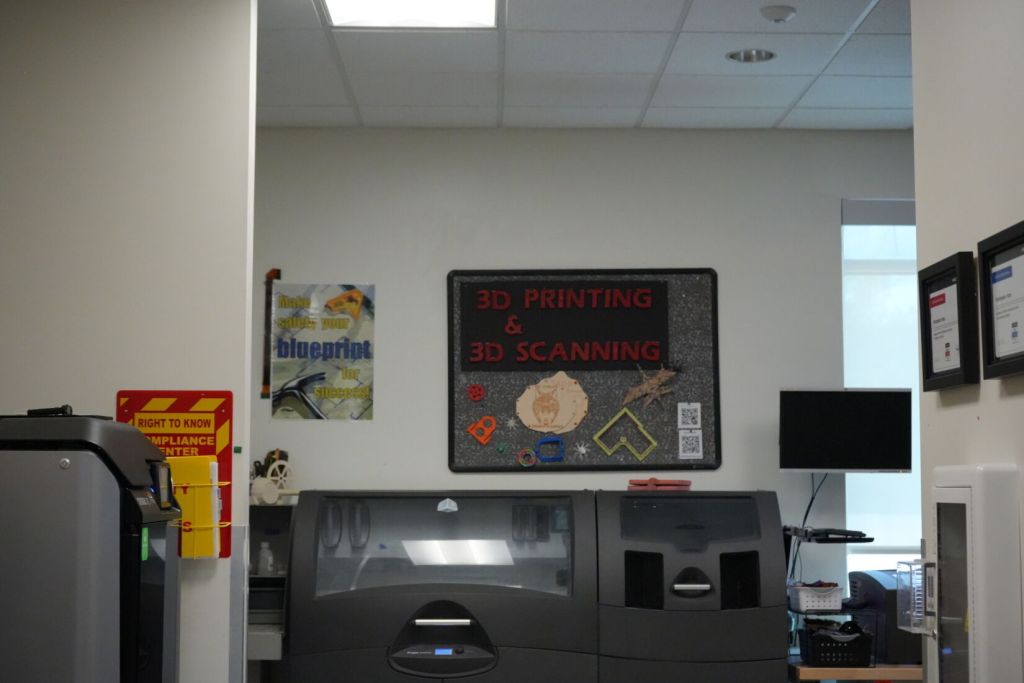 FRCC students prep for careers in optics, laser technology 